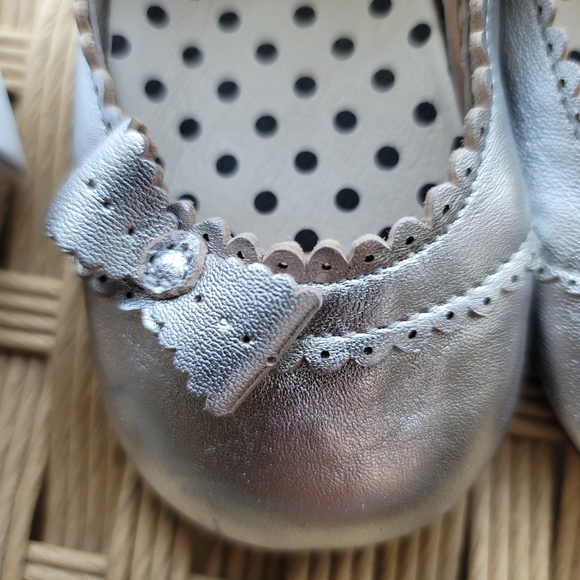 NWT Robeez Baby Girls Low Top Sneaker Size 12-18 Mos - Picture 4 of 11